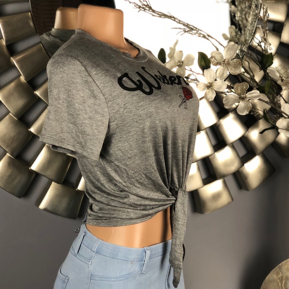 ๐น Weekend Rose Tie Up Crop T-Shirt - Picture 8 of 8